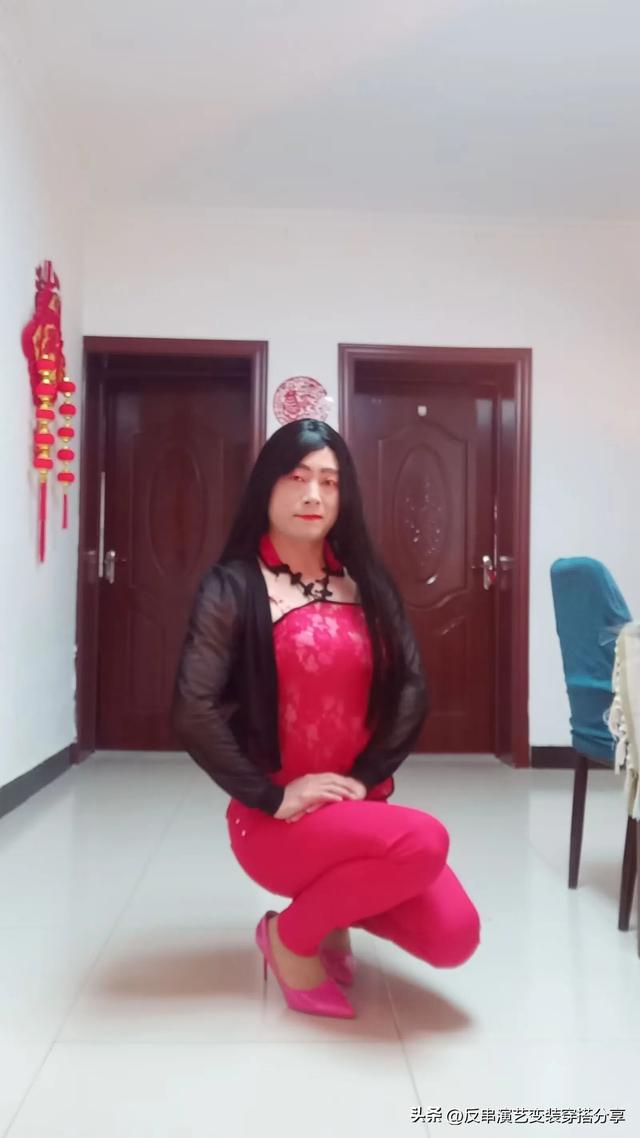 反串变装应该怎样选购女装？-2.jpg