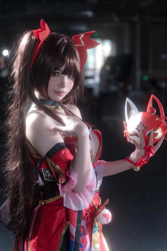 魅力无限！崩坏星穹铁道花火角色的精彩 cosplay 大赏-2.jpg