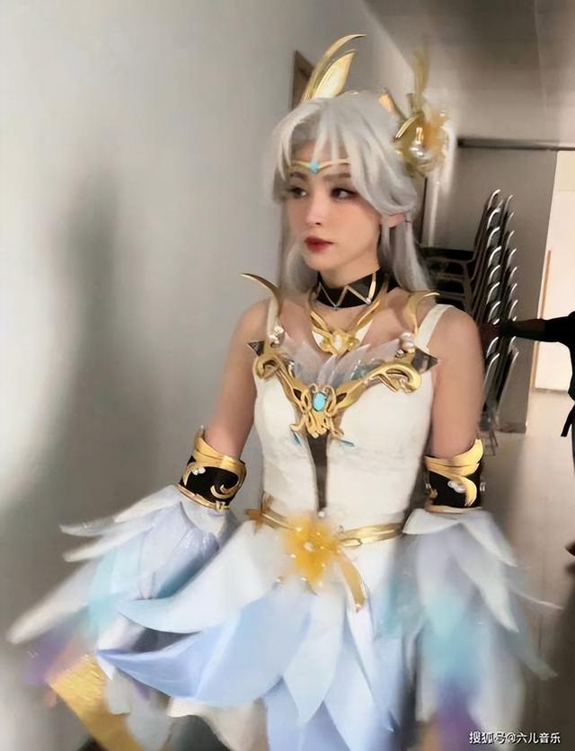 中国明星 cosplay 日本角色，谁最入木三分？-7.jpg