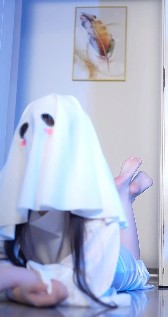 超级惊艳的三位幽灵娘cos，不仅身材好，长的也是绝美！-2.jpg