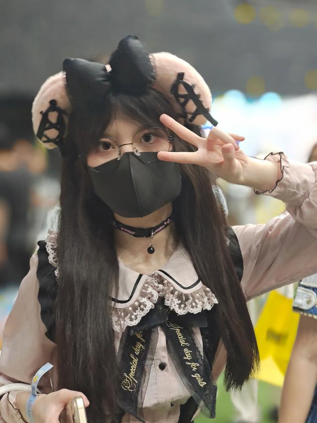 假期逛漫展之手机摄影记录遇到的二次元cosplay-12.jpg