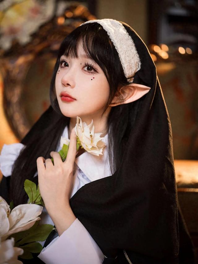 二次元cosplay,超清晰唯美修士美女图！-1.jpg