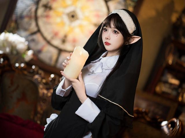 二次元cosplay,超清晰唯美修士美女图！-3.jpg