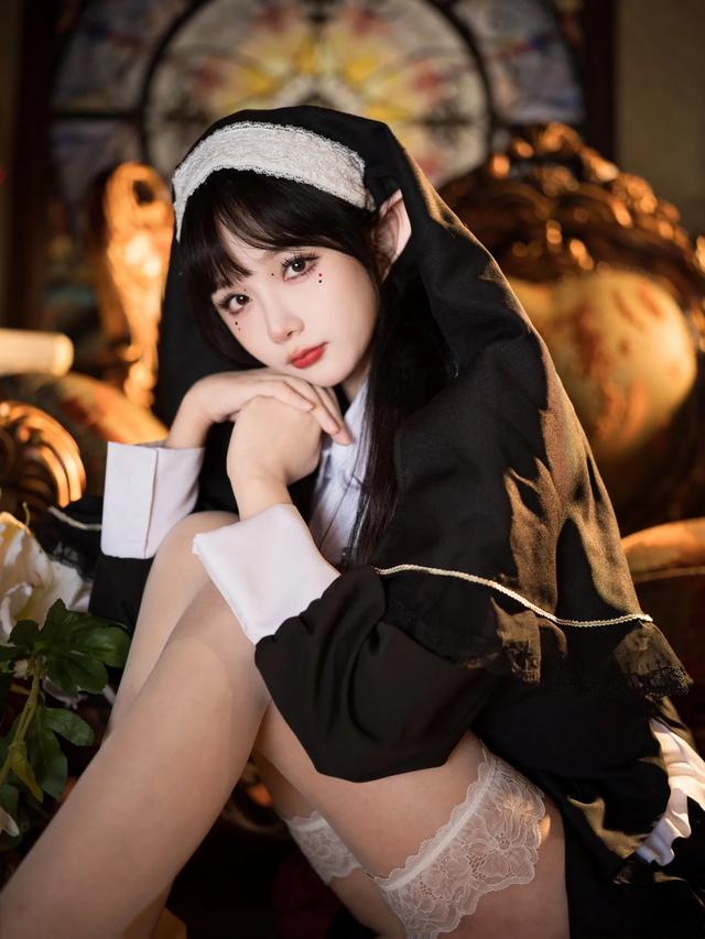 二次元cosplay,超清晰唯美修士美女图！-7.jpg