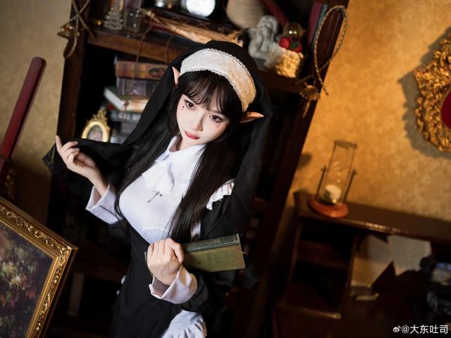 二次元cosplay,超清晰唯美修士美女图！-15.jpg