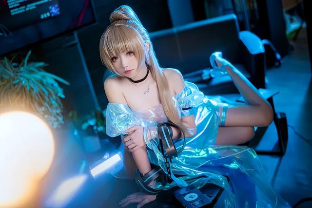 PSD二次元大赏，12种角色绝美COSER，不心动都难-2.jpg