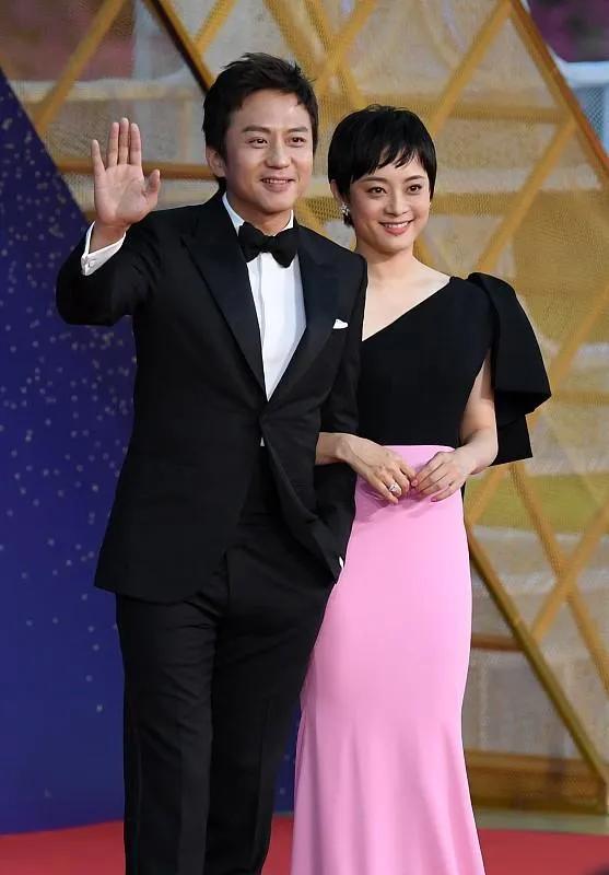 邓超：在热爱中多元绽放的人生传奇-3.jpg