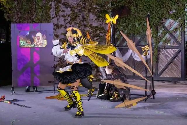 为什么“伪Coser”能站上风口？二游设定本身就是流量密码-7.jpg