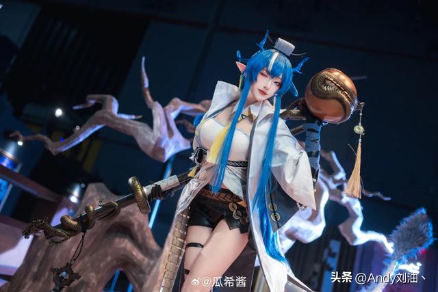 惊艳！二次元coser梦幻造型大赏-5.jpg