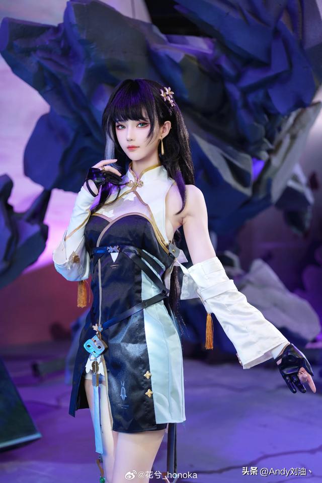 神了！这些Cosplay完美复刻二次元角色，美到犯规-8.jpg