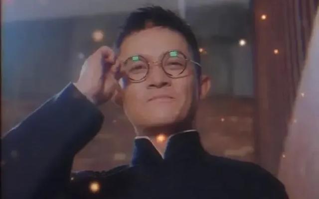 杨志刚变装入“长安”-2.jpg