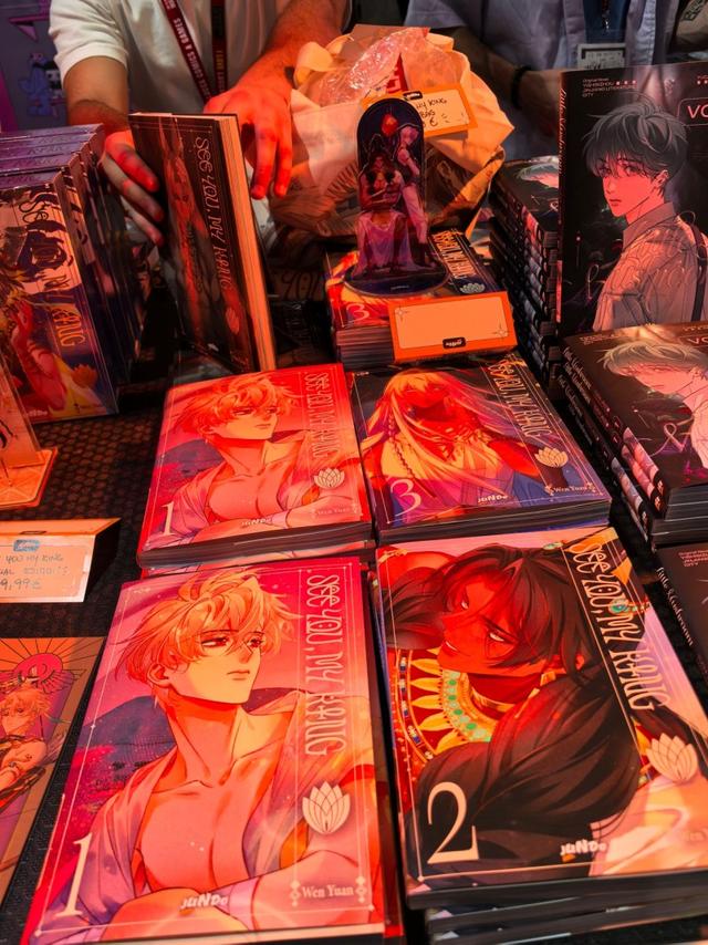 国漫闪耀卢卡！快看漫画三位作者亮相签售，引爆海外粉丝热潮-2.jpg