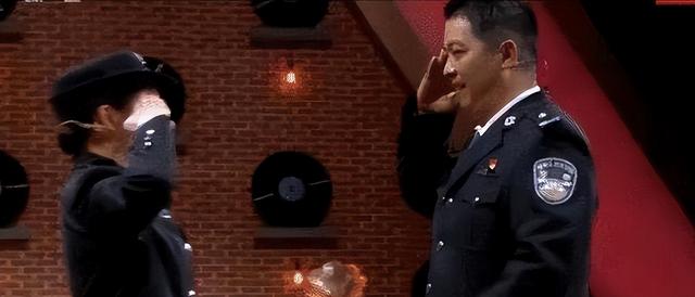 1998年特大洪水中，6岁女孩抱树坚持9小时后获救，如今她怎样了？-4.jpg