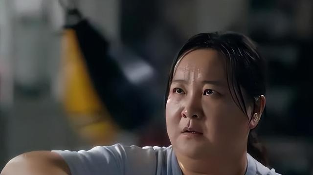 消失春晚3年，退出综艺节目，瘦下来的贾玲，如今怎么样了？-17.jpg