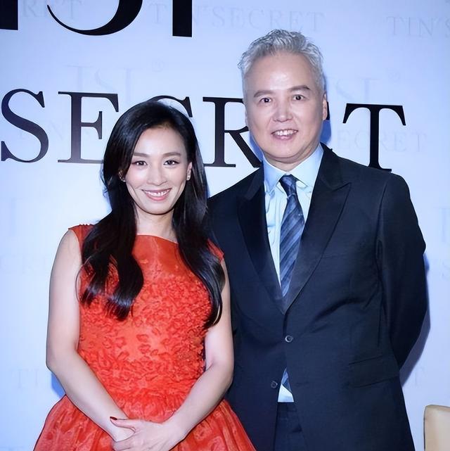 安全着陆？林瑞阳、张庭高调现身国外，慷慨激昂高喊“我复活了”-1.jpg