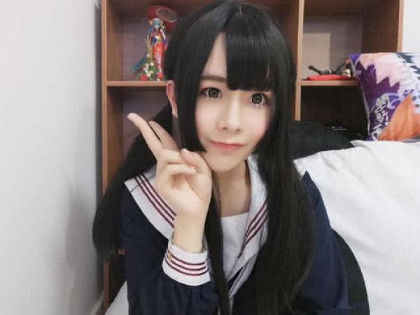 盘点几位很火的“女装大佬”，艾比身材窈窕，而他你爱的模样都有-1.jpg