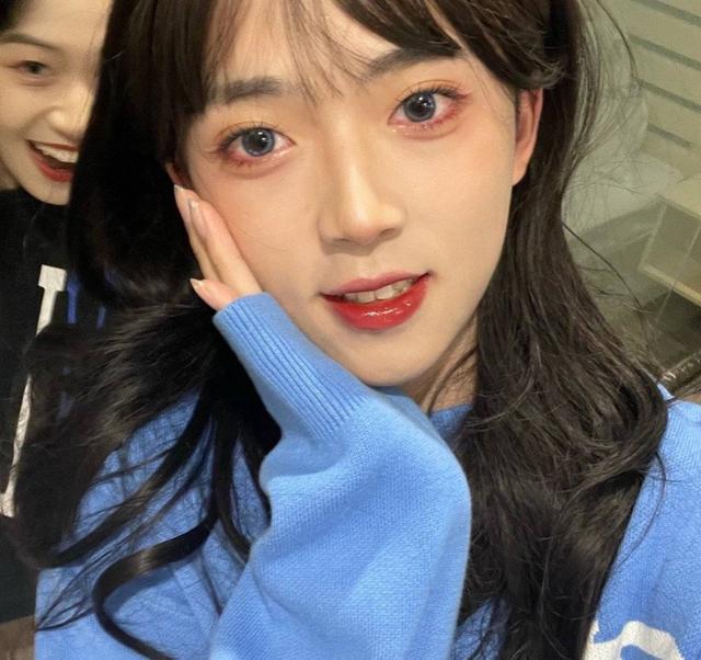 抵制小鲜肉娘炮过后，“女装大佬”康雅雅账号被封，网友：不理解-4.jpg