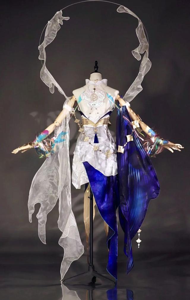 cosplay二次元｜手游|落星盏嫦娥.以星为衣，以月为冠，此乃月下神女-8.jpg