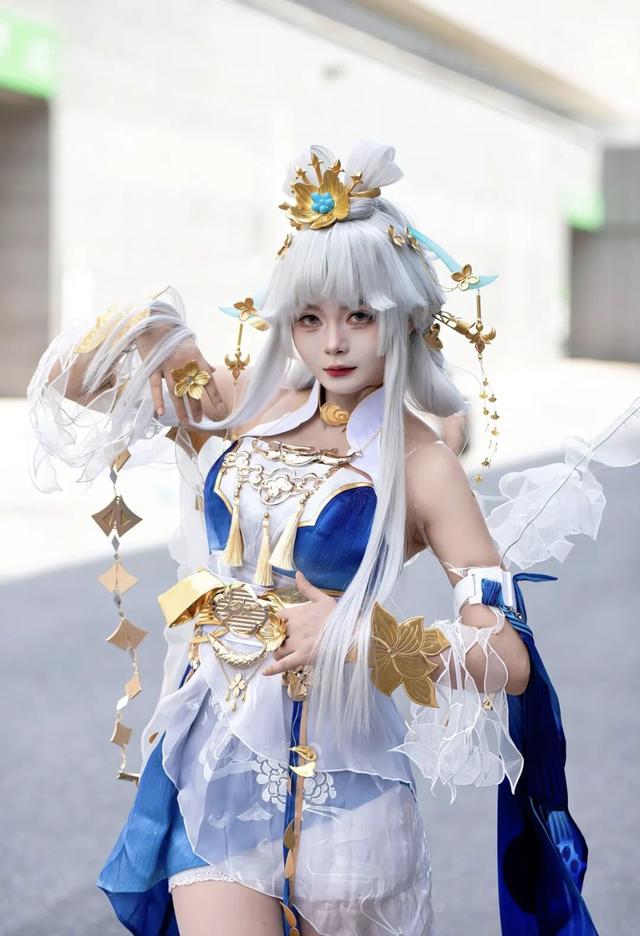 cosplay二次元｜手游|落星盏嫦娥.以星为衣，以月为冠，此乃月下神女-21.jpg
