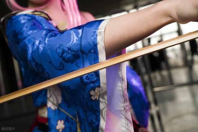 二次元面具下的青春：深圳中学生cosplay热潮-2.jpg