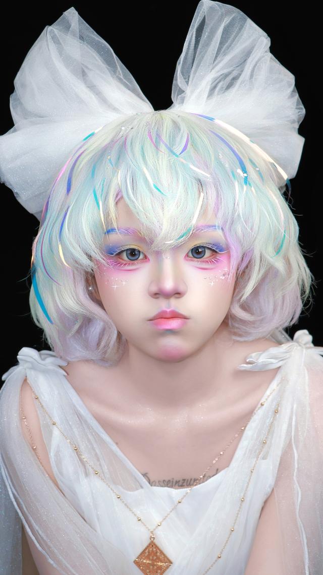 二次元coser看过来｜美妆学校老师的cos妆造太还原了-4.jpg