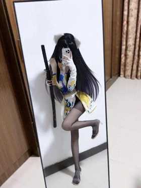 为什么“伪Coser”能站上风口？二游设定本身就是流量密码