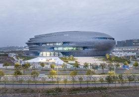 外墙随天气变装 花朵随意念绽放！深圳科学技术馆打造“建筑即展品”范例